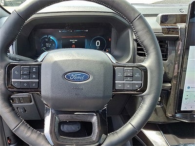 2025 Ford F-150 Lightning Platinum®