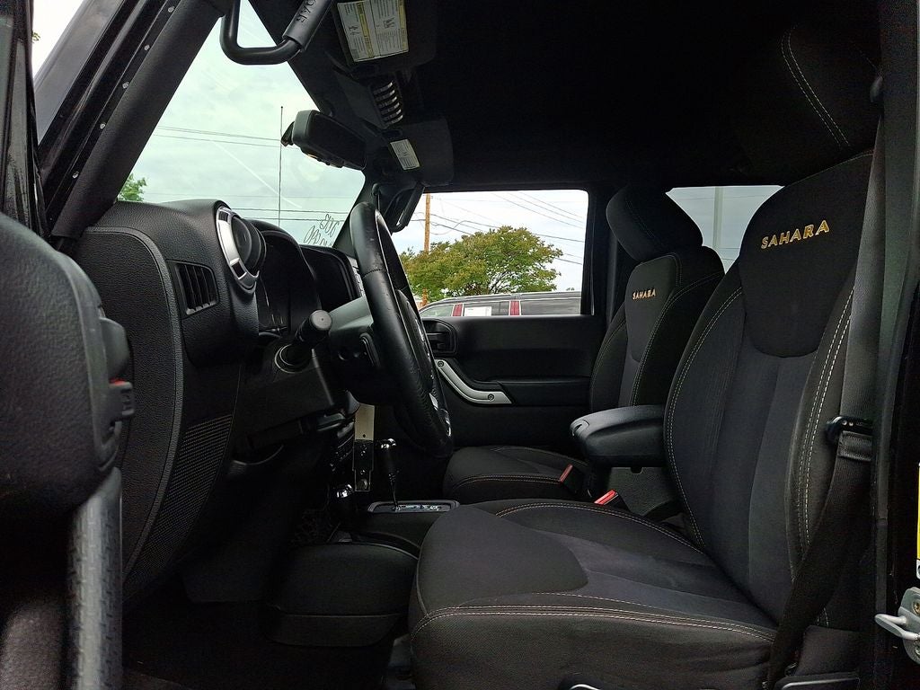 2013 Jeep Wrangler Unlimited Sahara