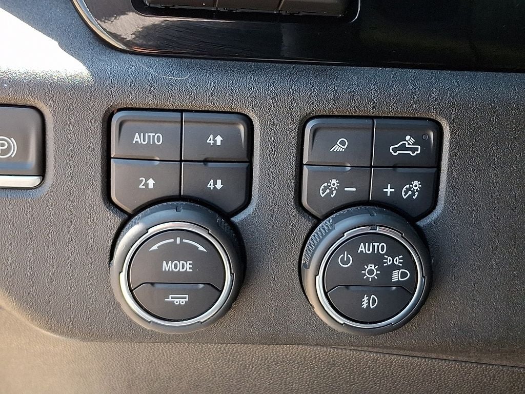 2024 Chevrolet Silverado 3500HD LTZ