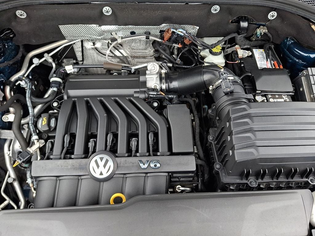 2022 Volkswagen Atlas 3.6L V6 SE w/Technology