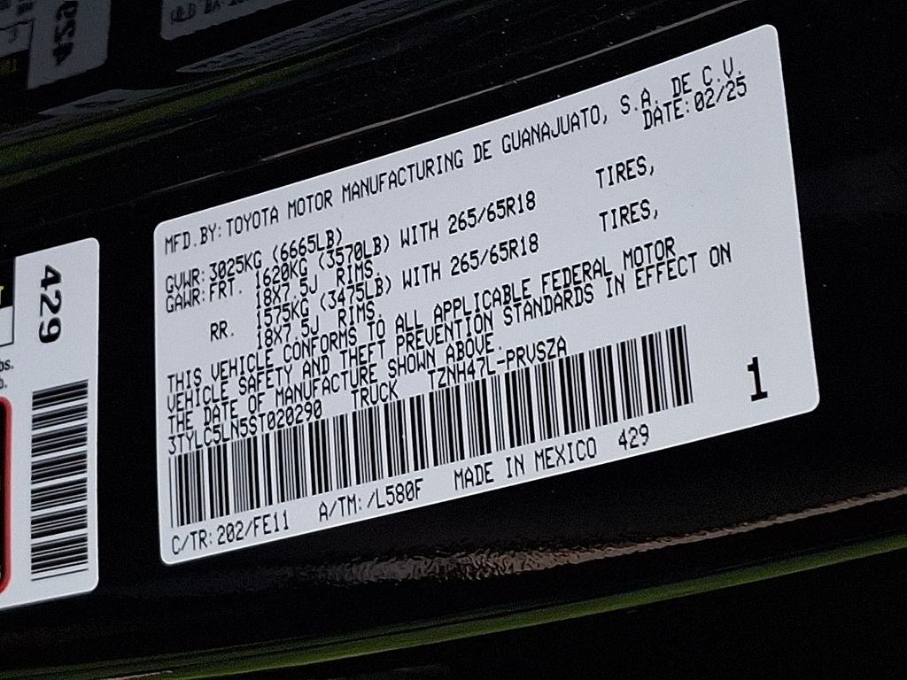 2025 Toyota Tacoma Hybrid TRD Sport
