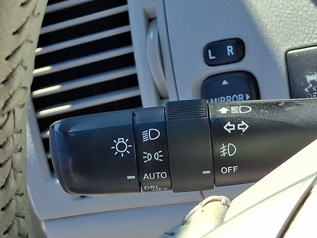2012 Toyota Avalon Base