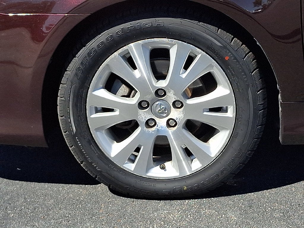 2012 Toyota Avalon Base