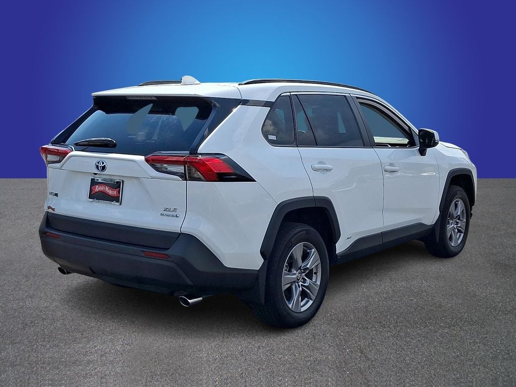 2024 Toyota RAV4 Hybrid XLE