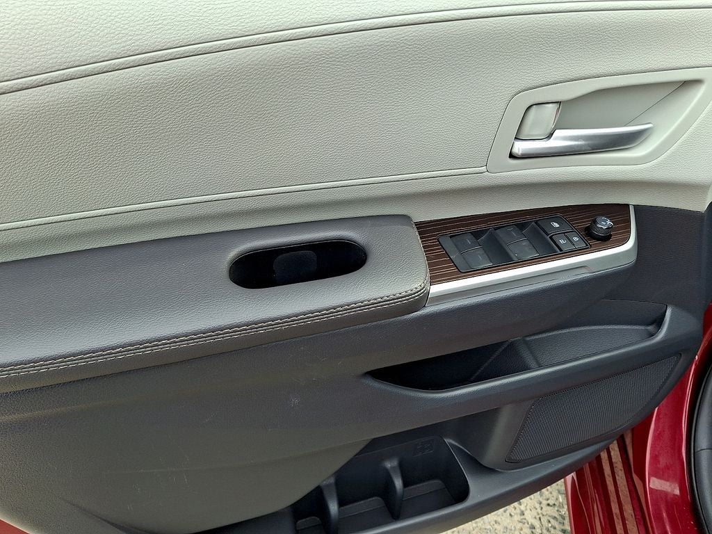 2023 Toyota Sienna XLE 7 Passenger