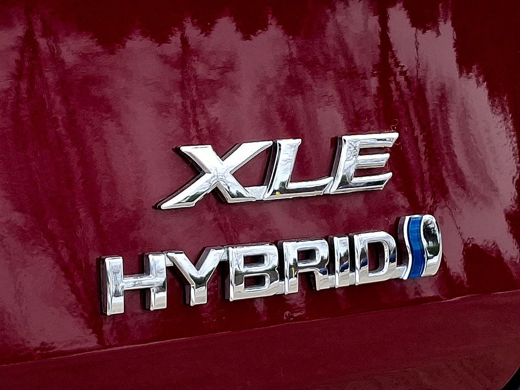 2023 Toyota Sienna XLE 7 Passenger