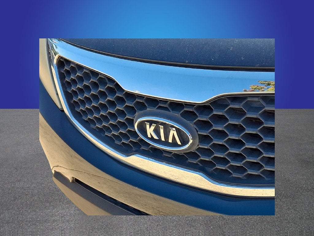2011 Kia Sorento LX
