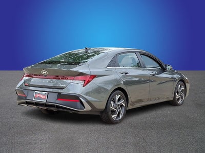 2025 Hyundai Elantra Limited