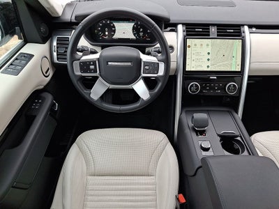 2024 Land Rover Discovery S