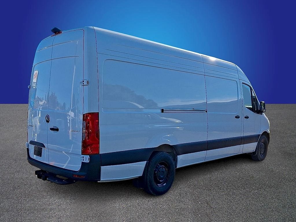 2025 Mercedes-Benz Sprinter 2500 High Roof