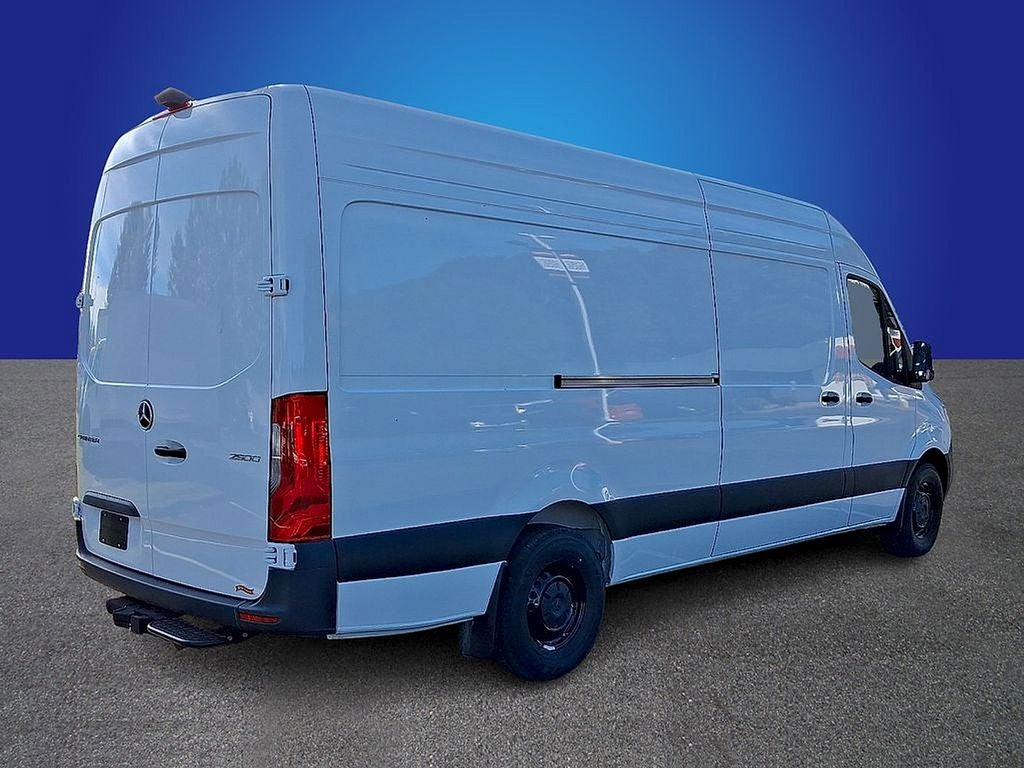 2025 Mercedes-Benz Sprinter 2500 Cargo 170 WB High Roof