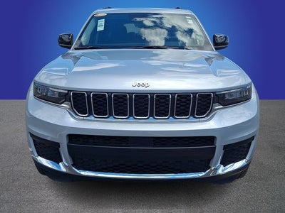 2023 Jeep Grand Cherokee L Laredo 4x4