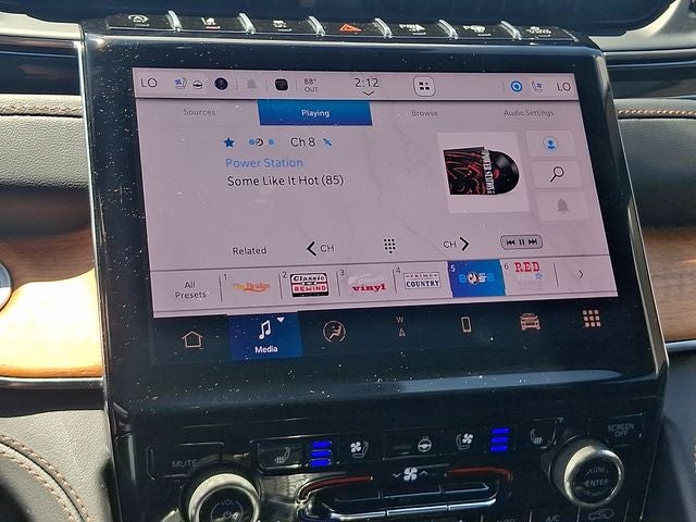 2025 Jeep Grand Cherokee L Summit Reserve 4x4