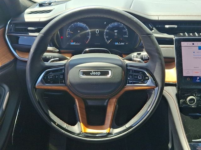 2025 Jeep Grand Cherokee L Summit Reserve 4x4