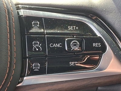 2023 Jeep Grand Cherokee Summit