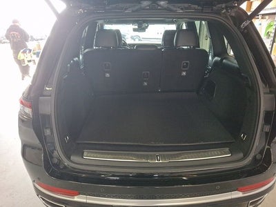 2023 Jeep Grand Cherokee Summit