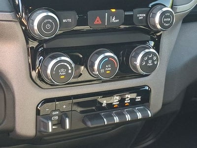 2025 RAM 1500 Tradesman Quad Cab 4x4 6'4' Box