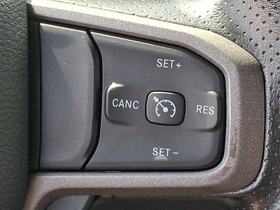 2023 RAM 1500 Tradesman Crew Cab 4x4 5'7' Box