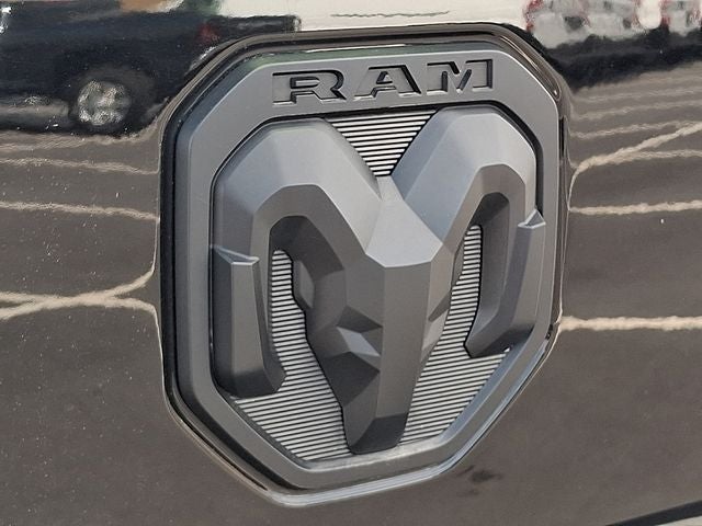 2023 RAM 1500 Tradesman Crew Cab 4x4 5'7' Box