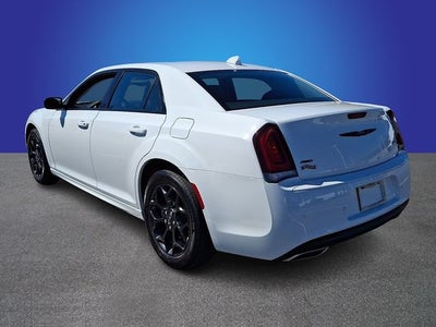 2023 Chrysler 300 Touring L AWD