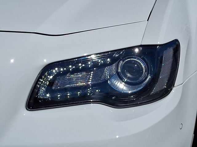 2023 Chrysler 300 Touring L AWD