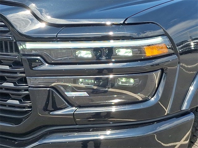 2025 RAM 2500 Limited Crew Cab 4x4 6'4' Box