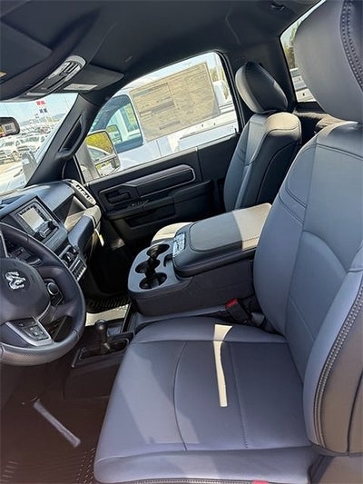 2024 RAM 2500 Tradesman Regular Cab 4x4 8' Box