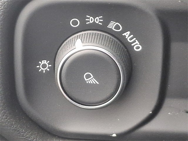 2023 RAM 2500 Tradesman Crew Cab 4x4 8' Box