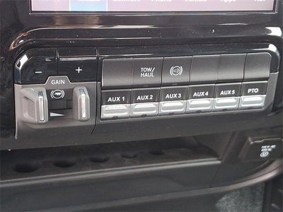 2025 RAM 4500HD Tradesman/Big Horn