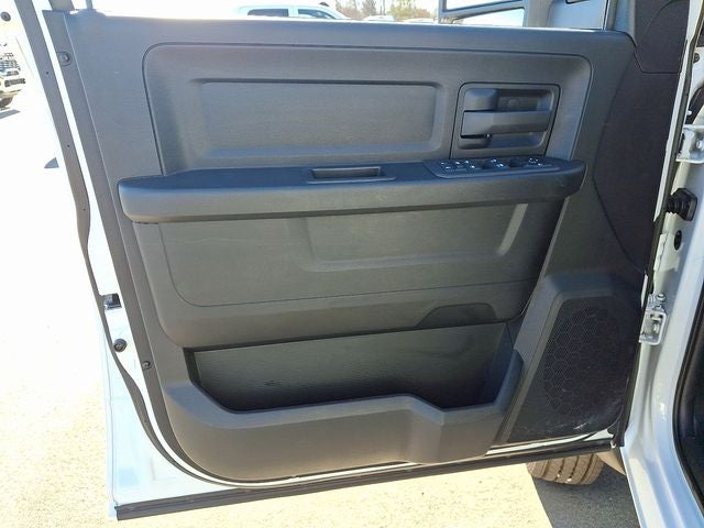 2025 RAM 5500HD Tradesman/Big Horn