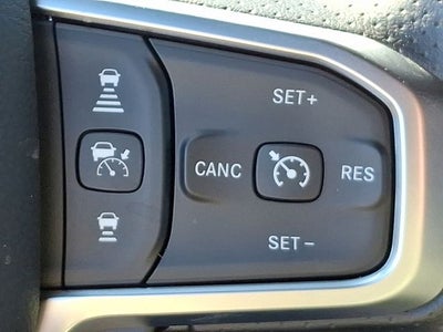 2025 RAM 5500HD Tradesman/Big Horn