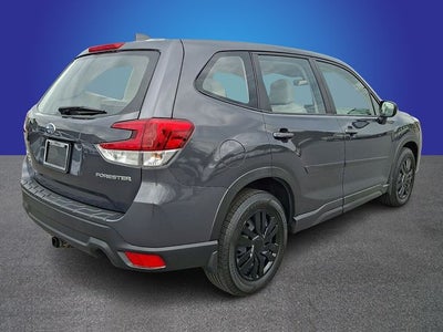2022 Subaru Forester Base